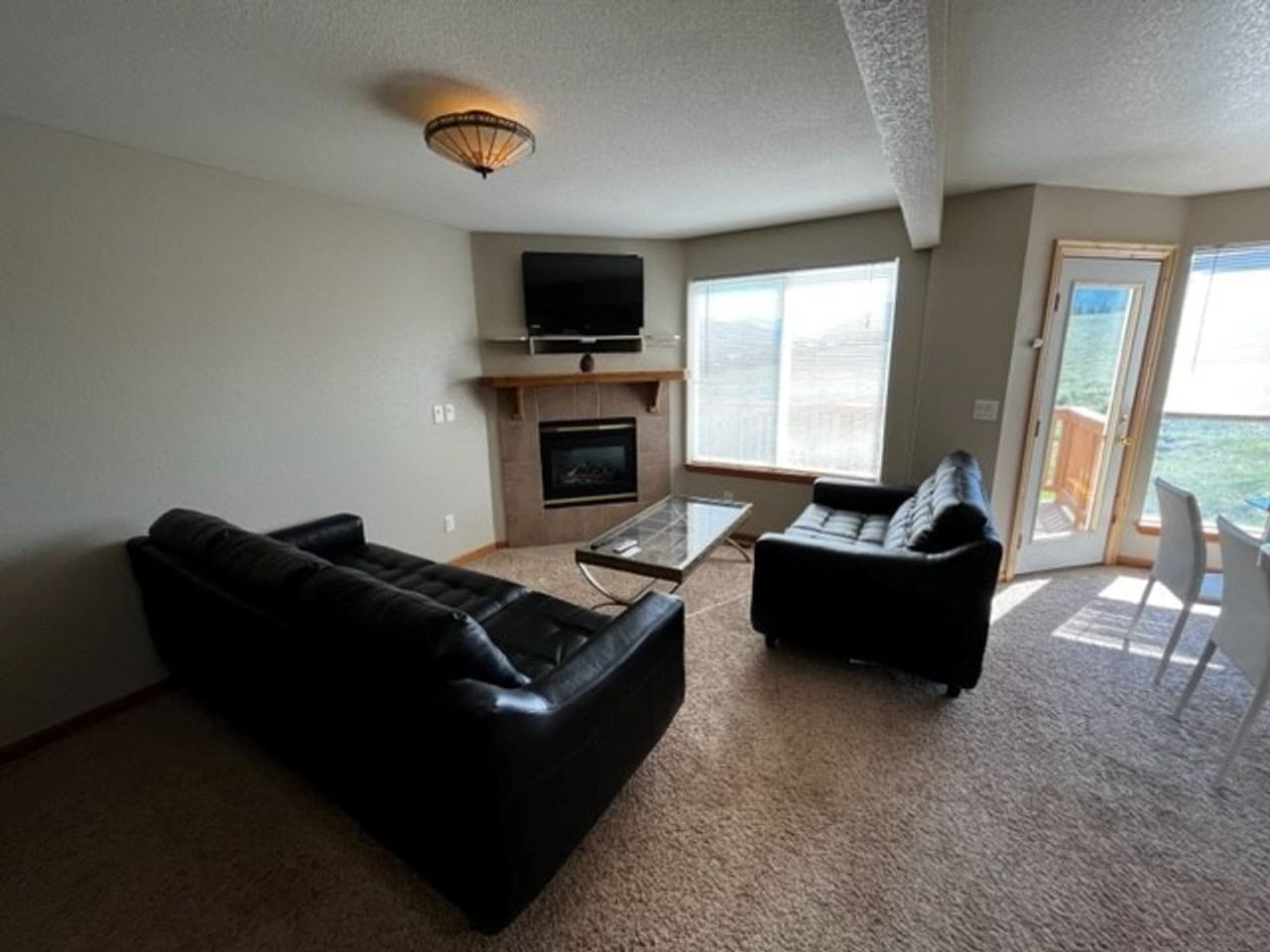 592 Meadow Wood Cir - Photo 5 of 23