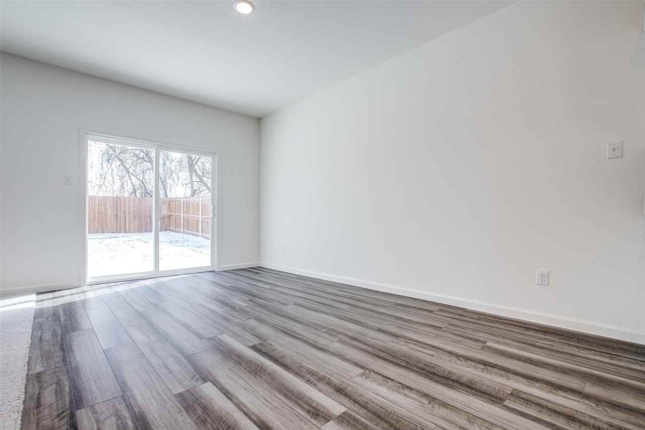 2621 Silver Leaf Ln - Photo 6 of 23