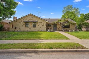 featured image of 1426 Lexington Dr
