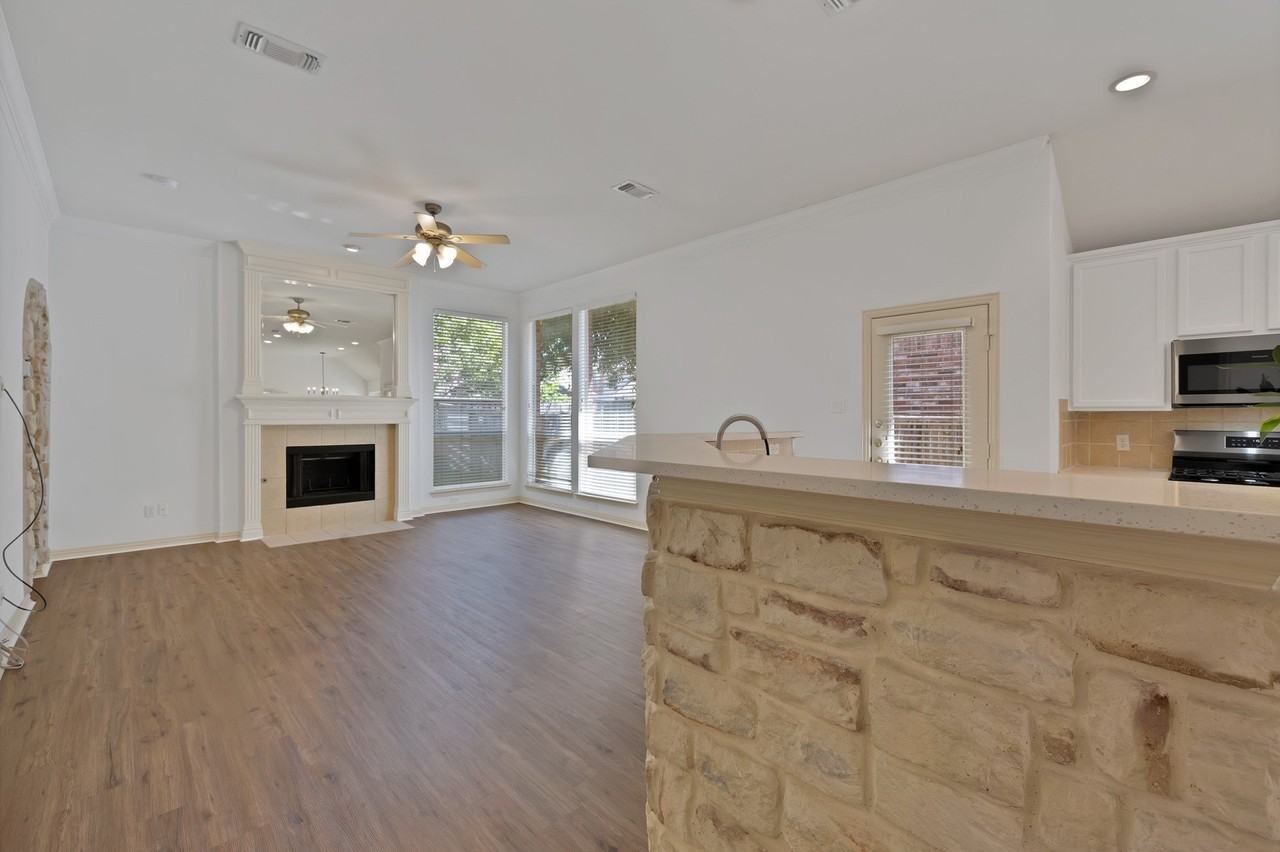 5516 Broken Bend Dr - Photo 6 of 30
