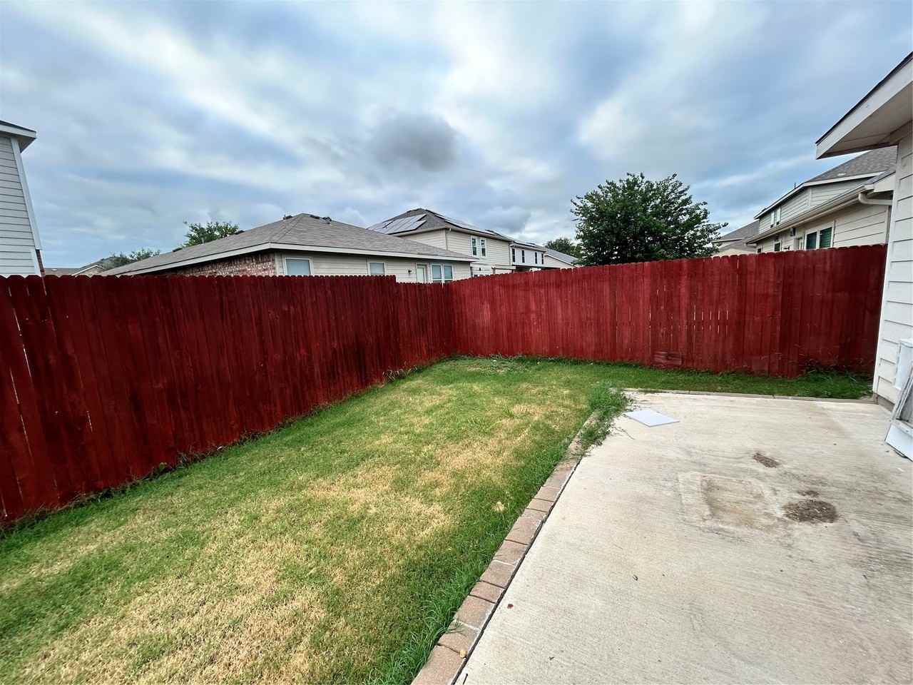 10445 Hideaway Trl - Photo 7 of 15