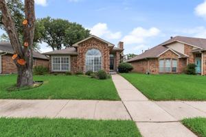 featured image of 605 English Oak Dr