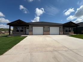 934 Minda St - Photo 1 of 1