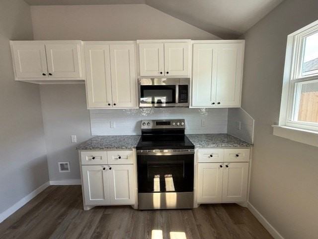 938 Minda St - Photo 5 of 18