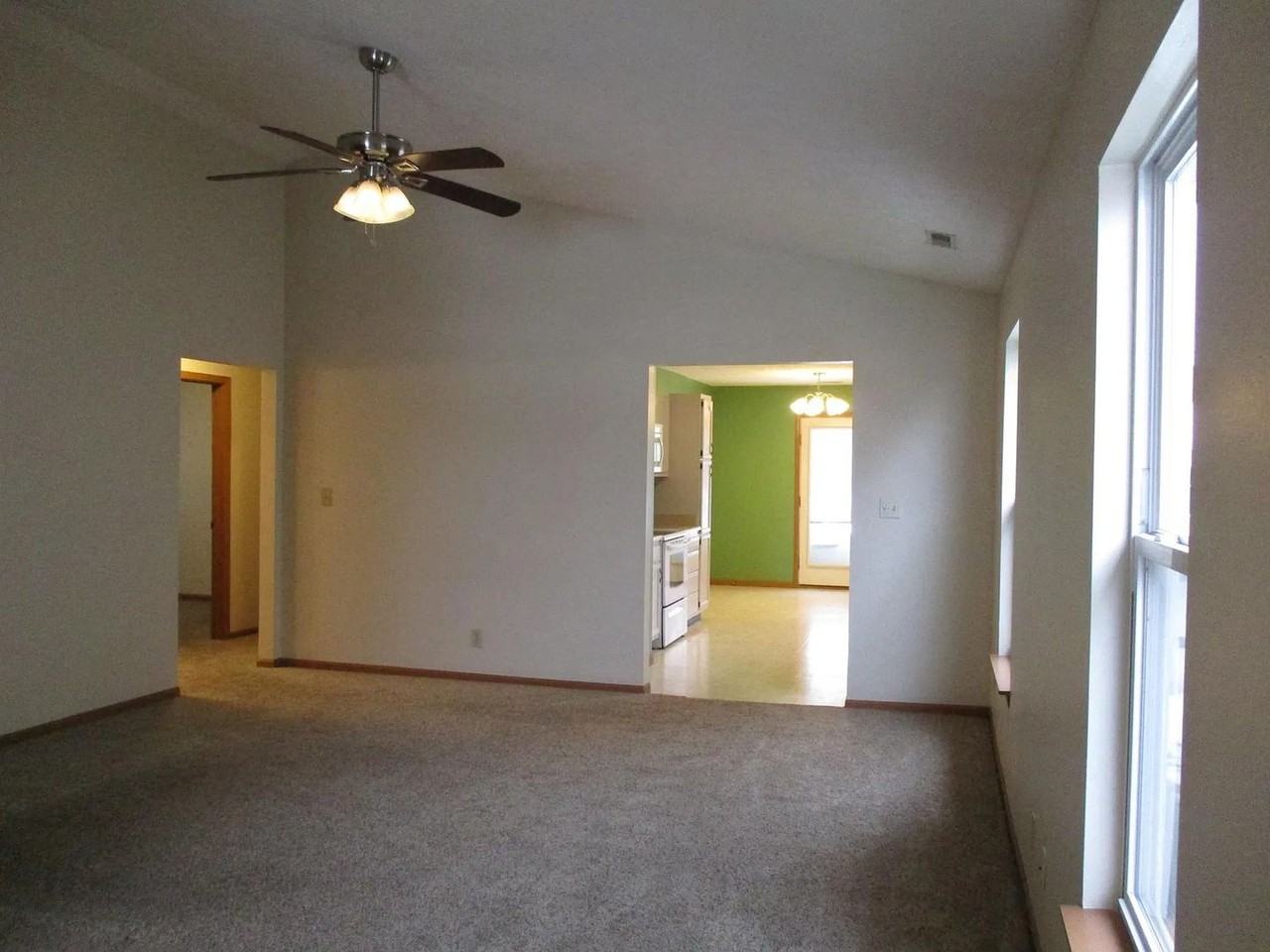4022 Homerton St - Photo 2 of 10