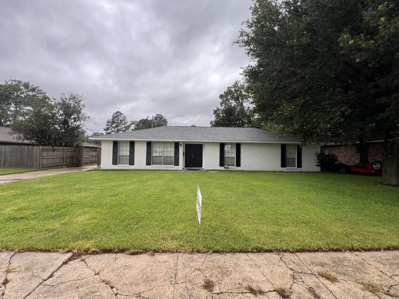 464 Wilton Dr