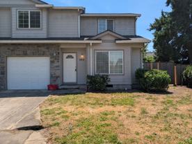 484 Helen St - Photo 1 of 1
