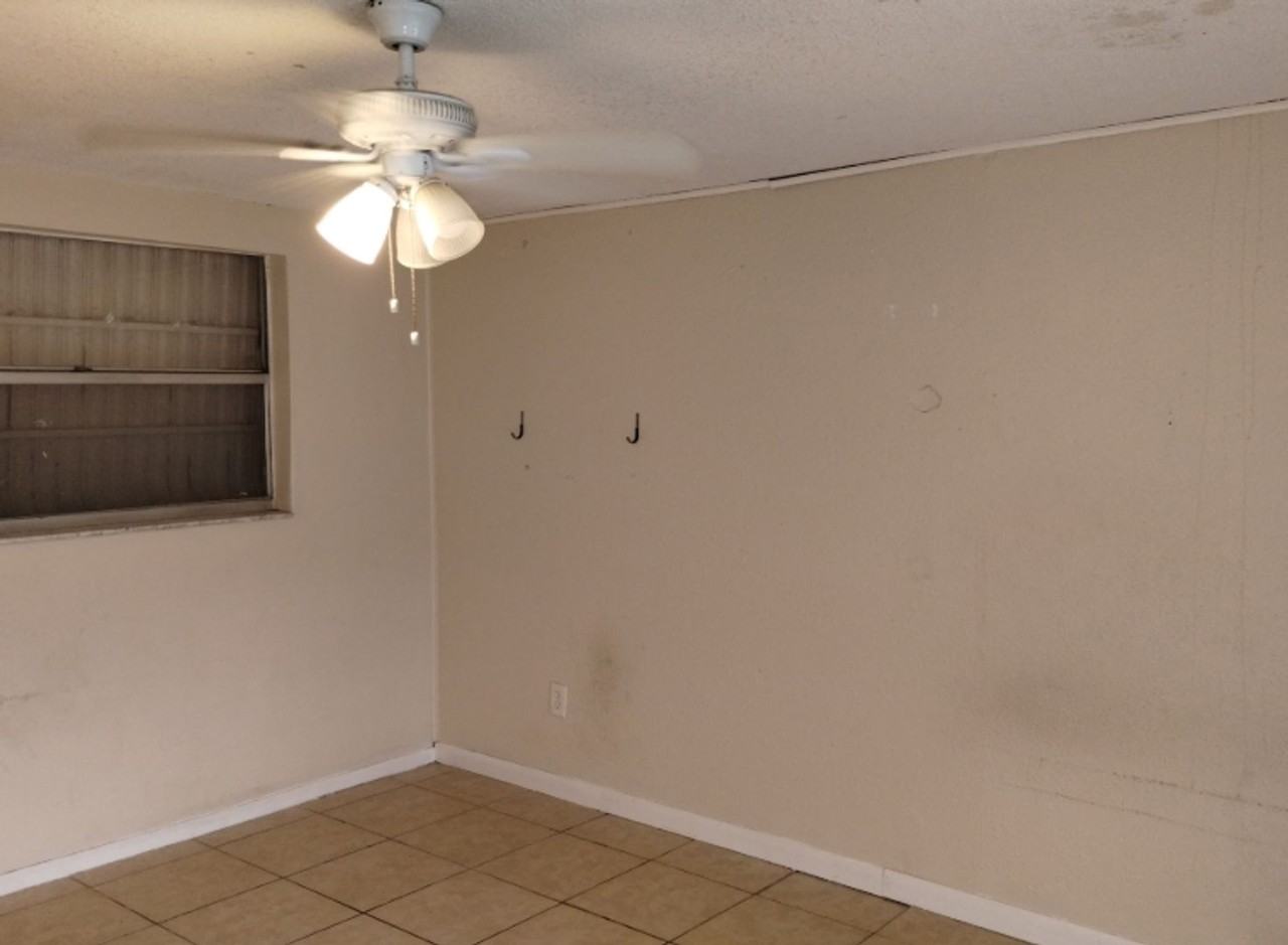 7013 Green St - Photo 5 of 8