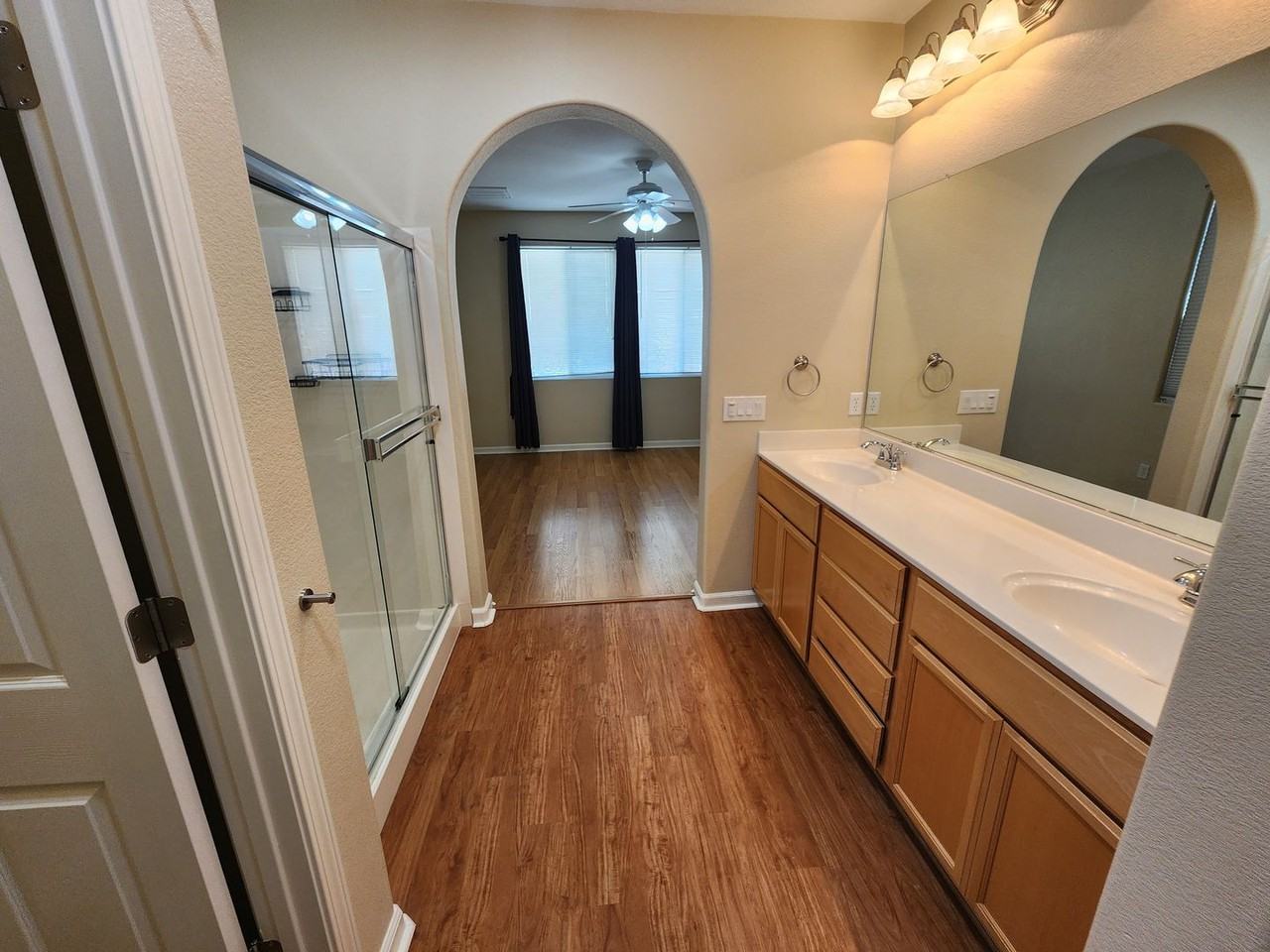 936 Haycastle Ct - Photo 6 of 38