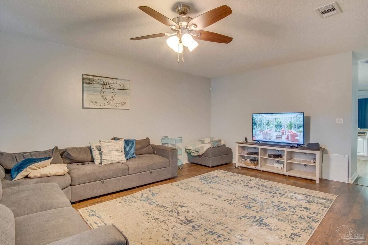 2707 Tupelo Ave - Photo 4 of 19
