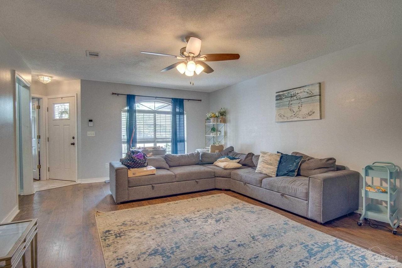 2707 Tupelo Ave - Photo 5 of 19