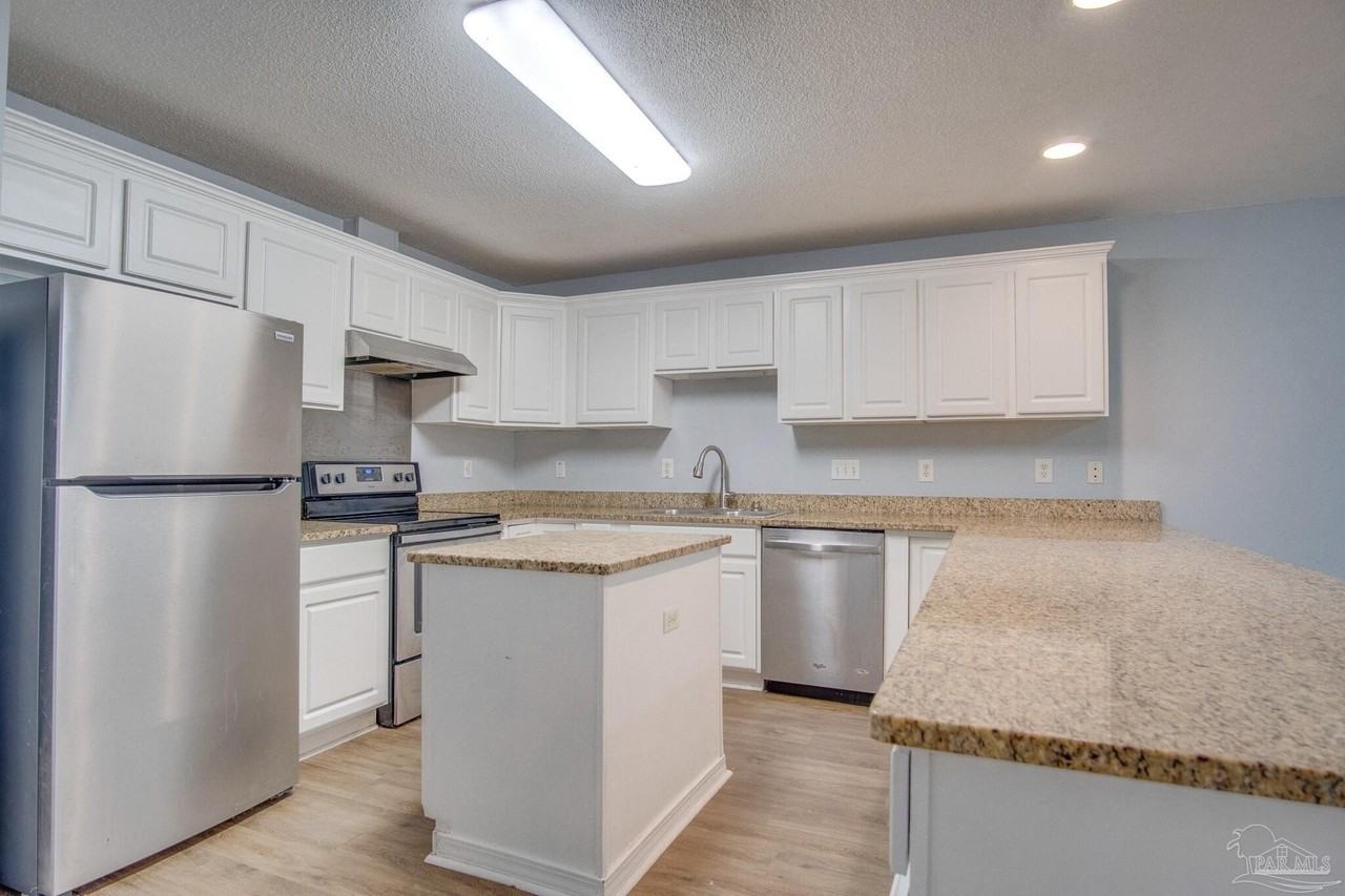 2707 Tupelo Ave - Photo 7 of 19