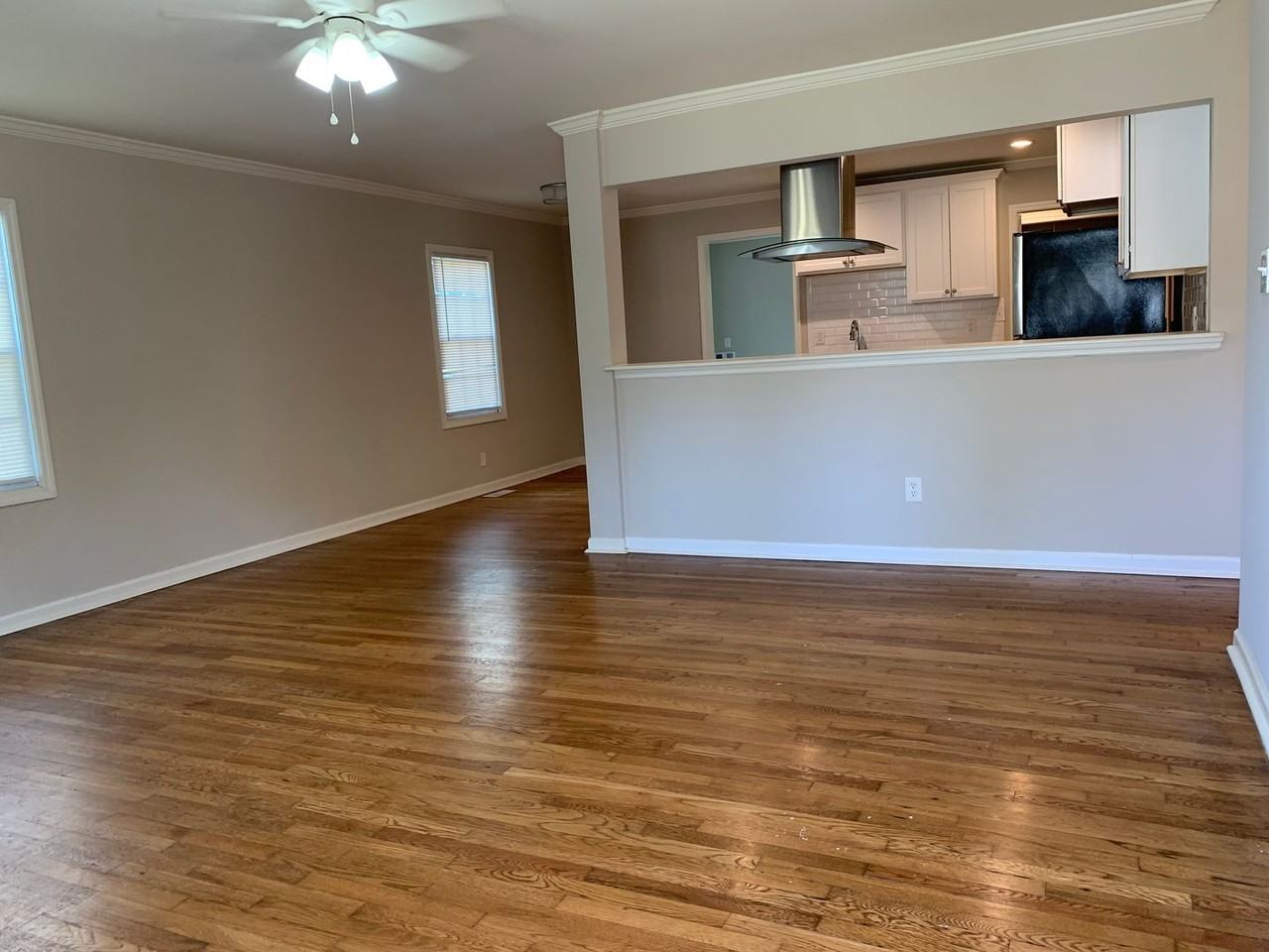3703 6th Ave Sw - Photo 2 of 13