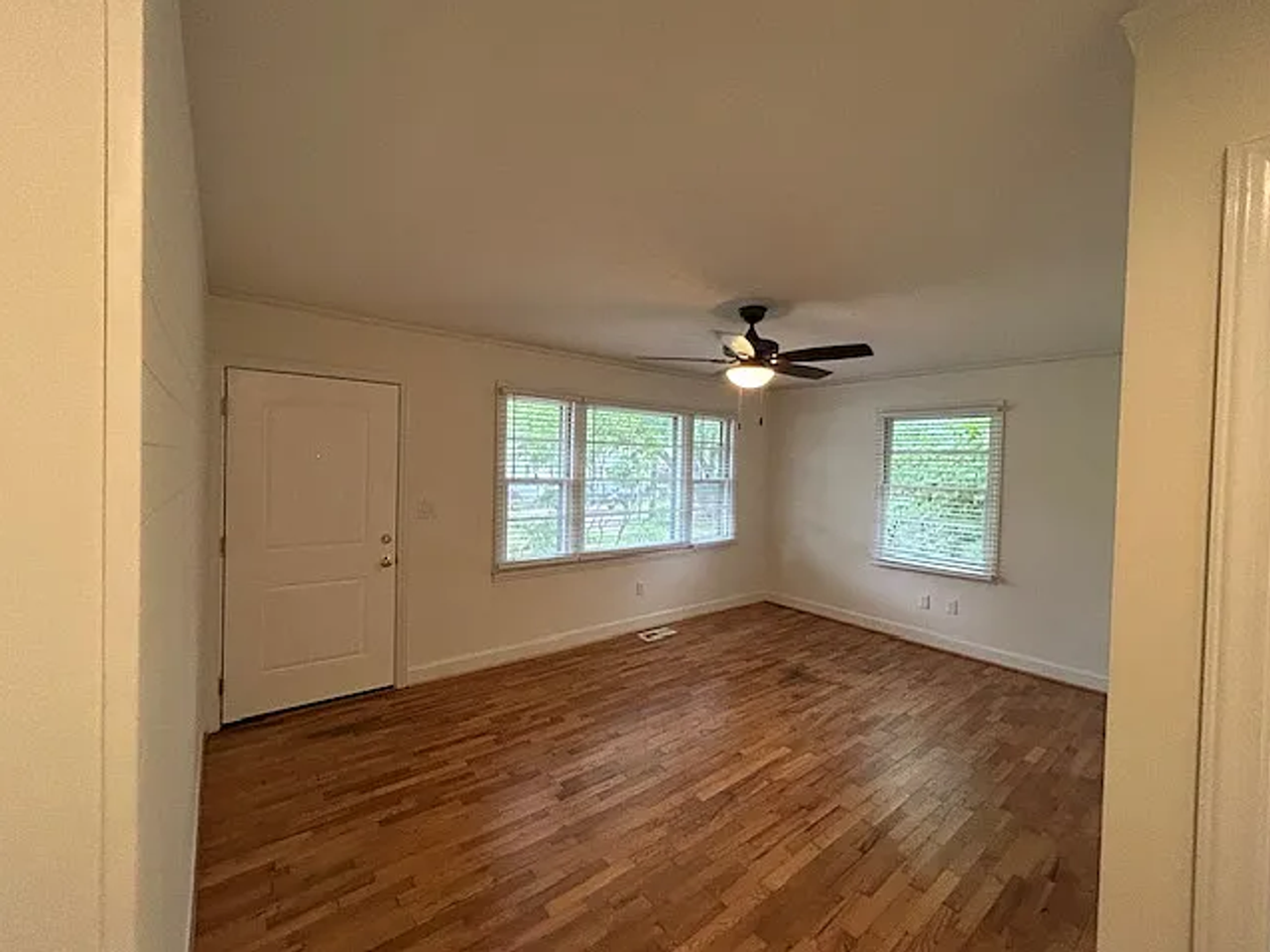 202 Gilliland Ave - Photo 5 of 11