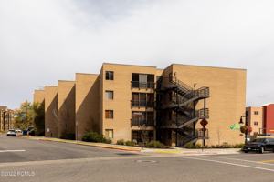 featured image of 2000 Prospector Ave #409