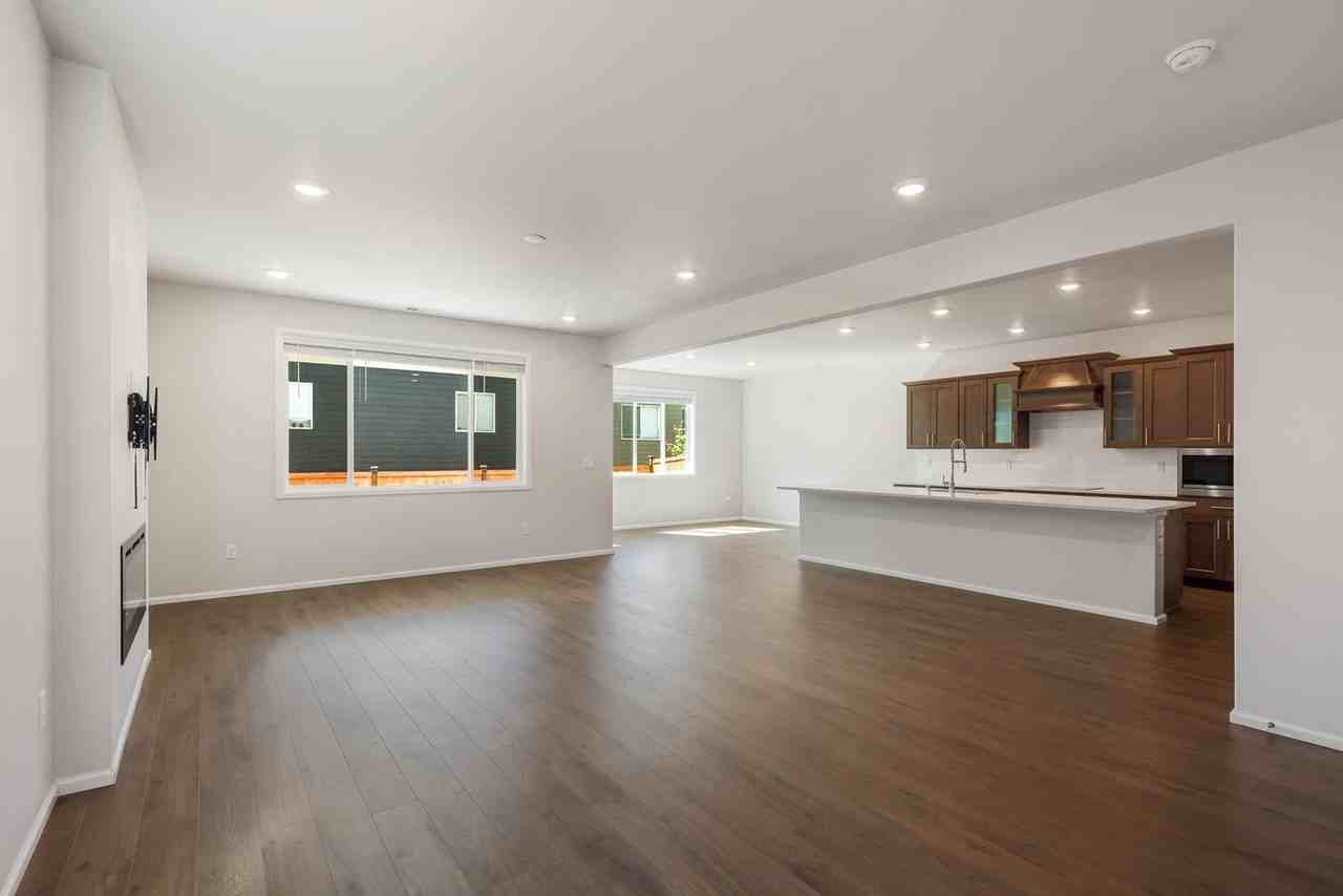 21112 42nd Dr Se - Photo 3 of 27