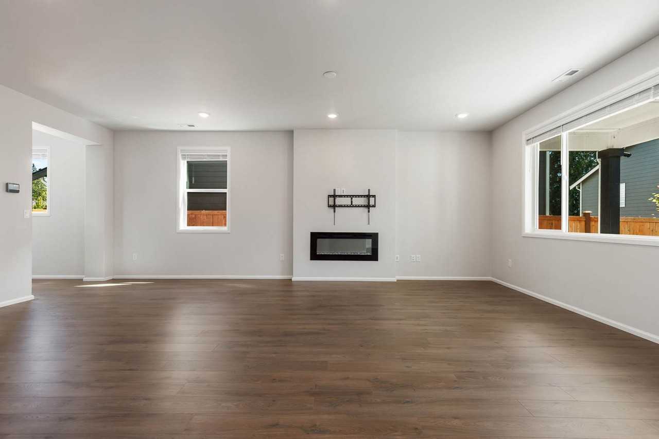 21112 42nd Dr Se - Photo 4 of 27