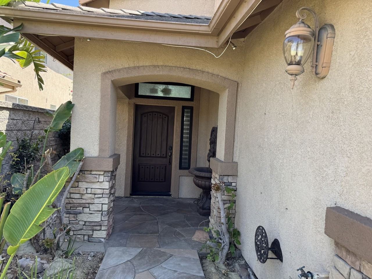 16438 Cyan Ct - Photo 4 of 33