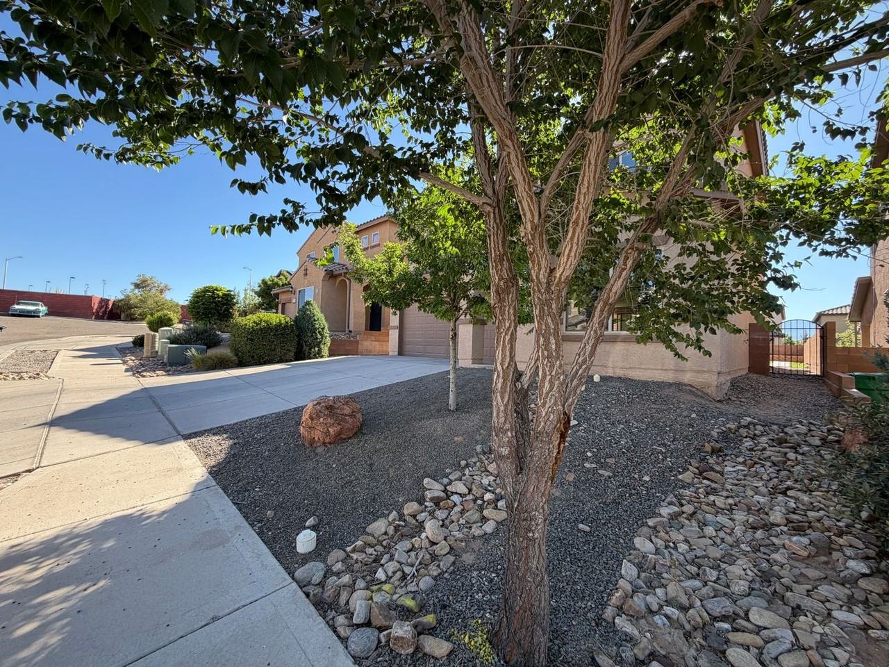 154 Prado Verde Ct Ne - Photo 3 of 45