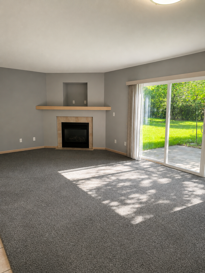 4050 W Babcock St #2 - Photo 4 of 10