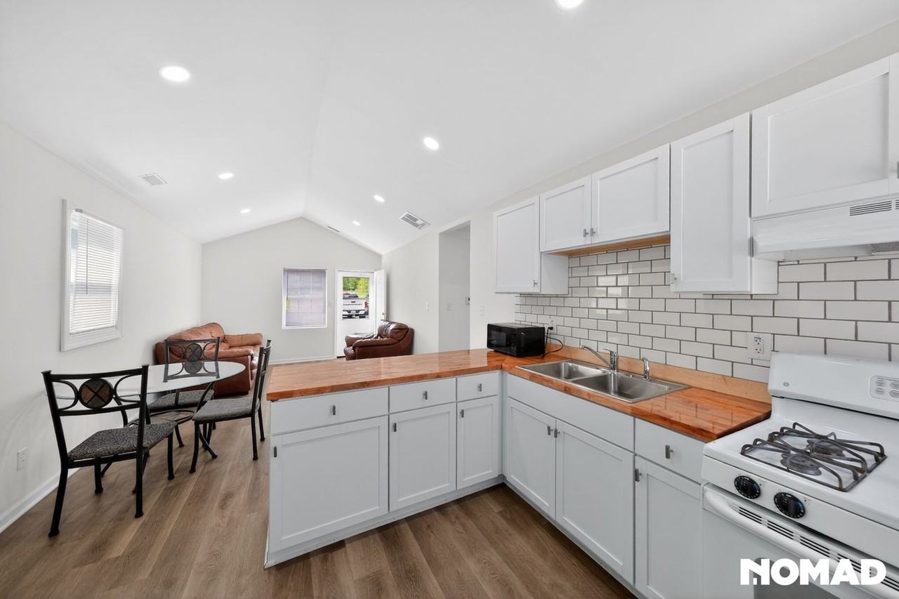 4546 Marquette Rd - Photo 5 of 19