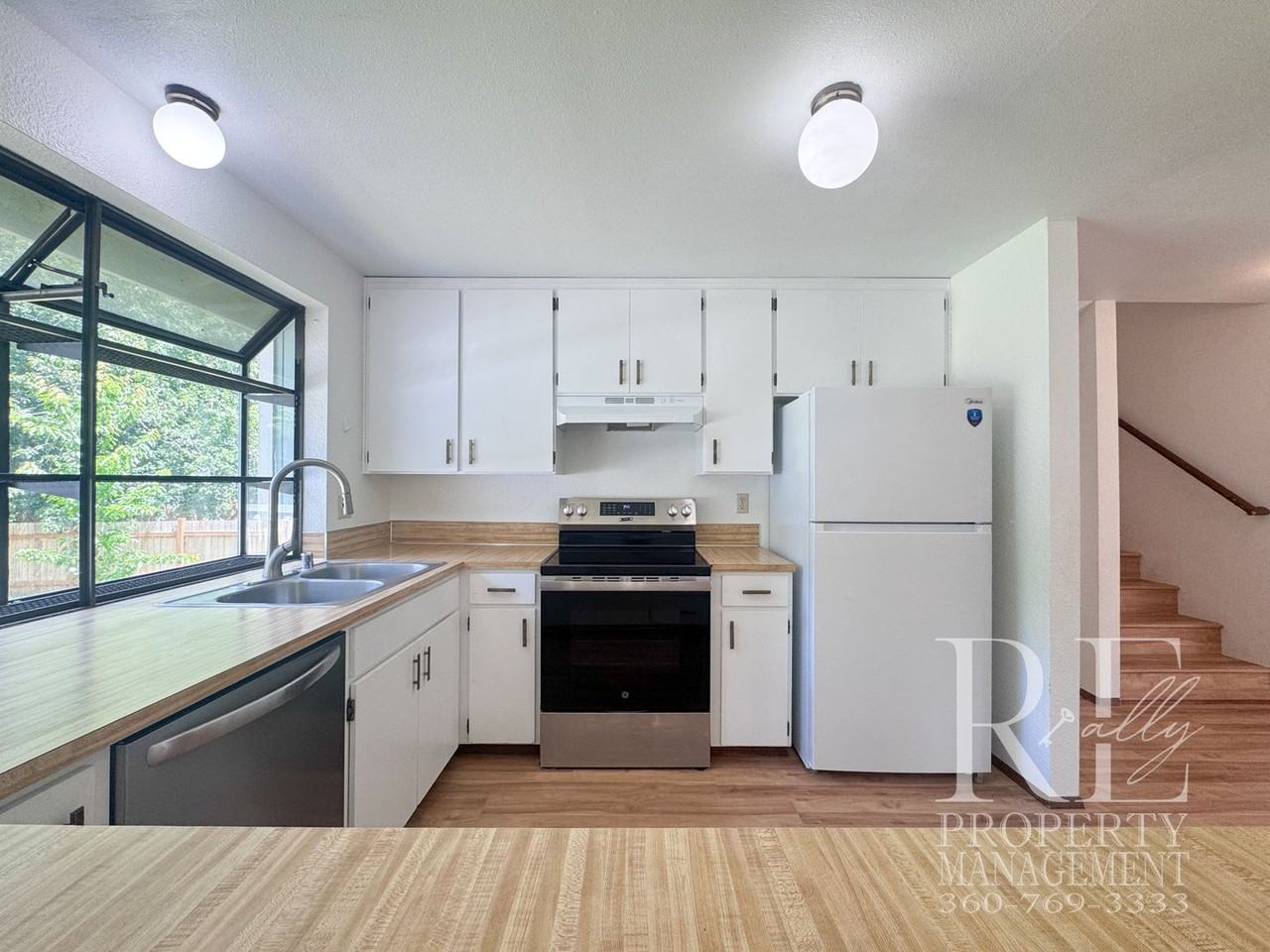 2228 Ne Ridgewood Dr - Photo 6 of 27
