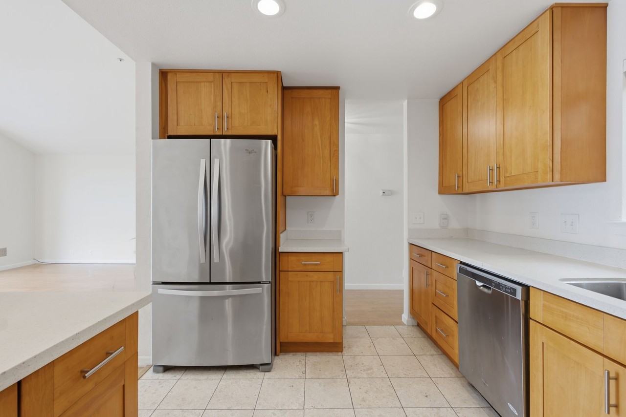 67 Wellington Ave - Photo 7 of 30