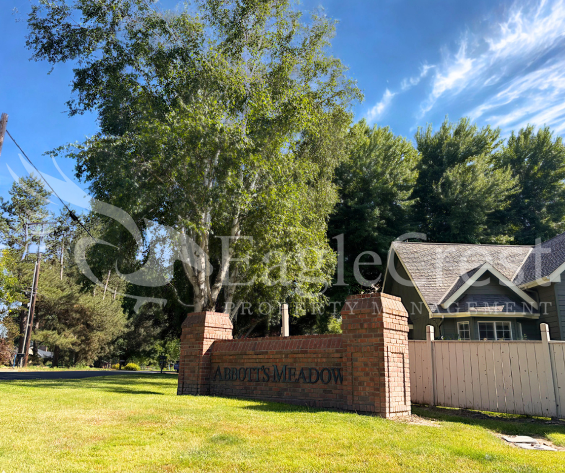 1211 Yellowhawk Way - Photo 3 of 35