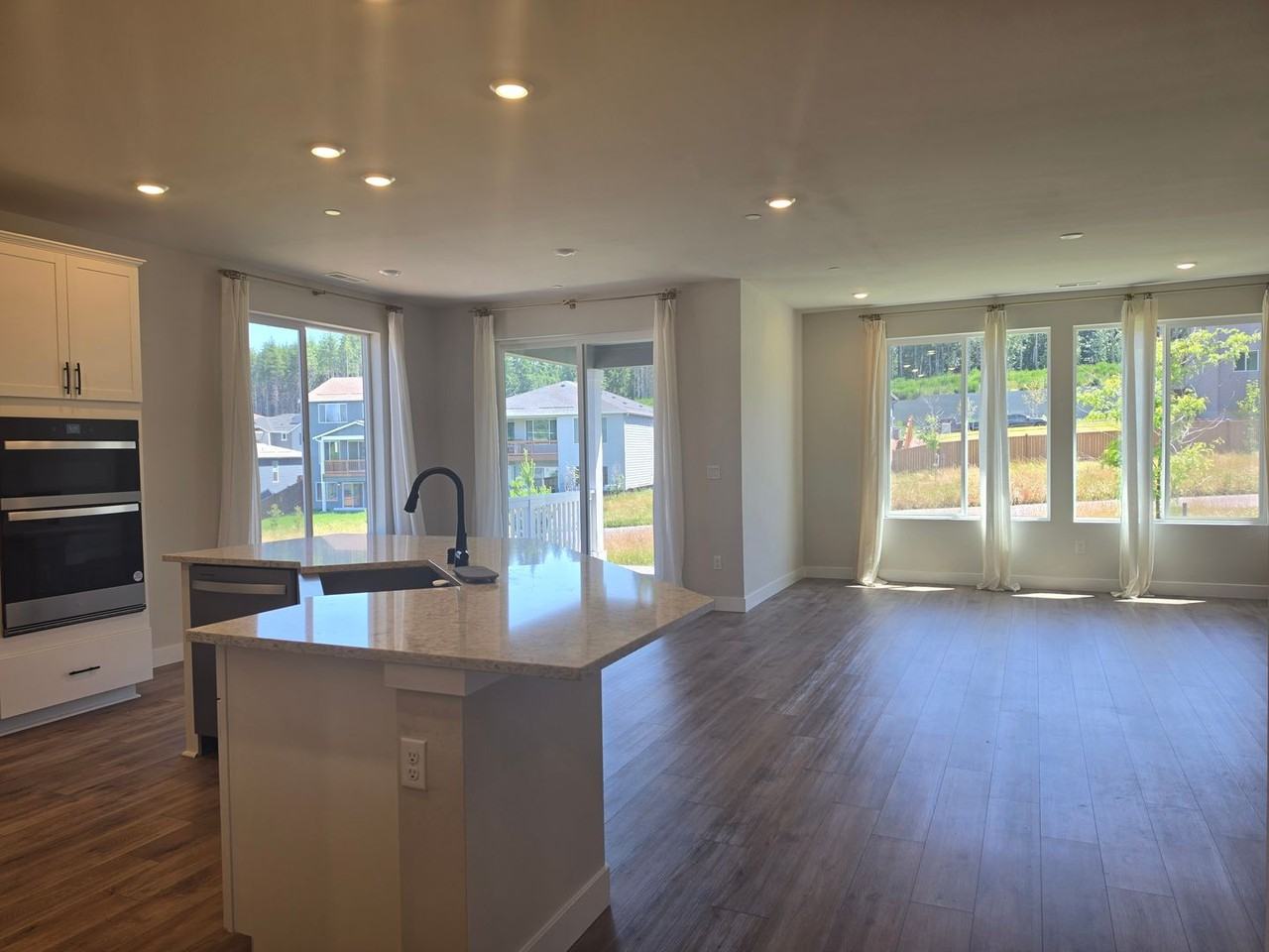 23386 Arbors Terrace Rd Ne - Photo 5 of 24