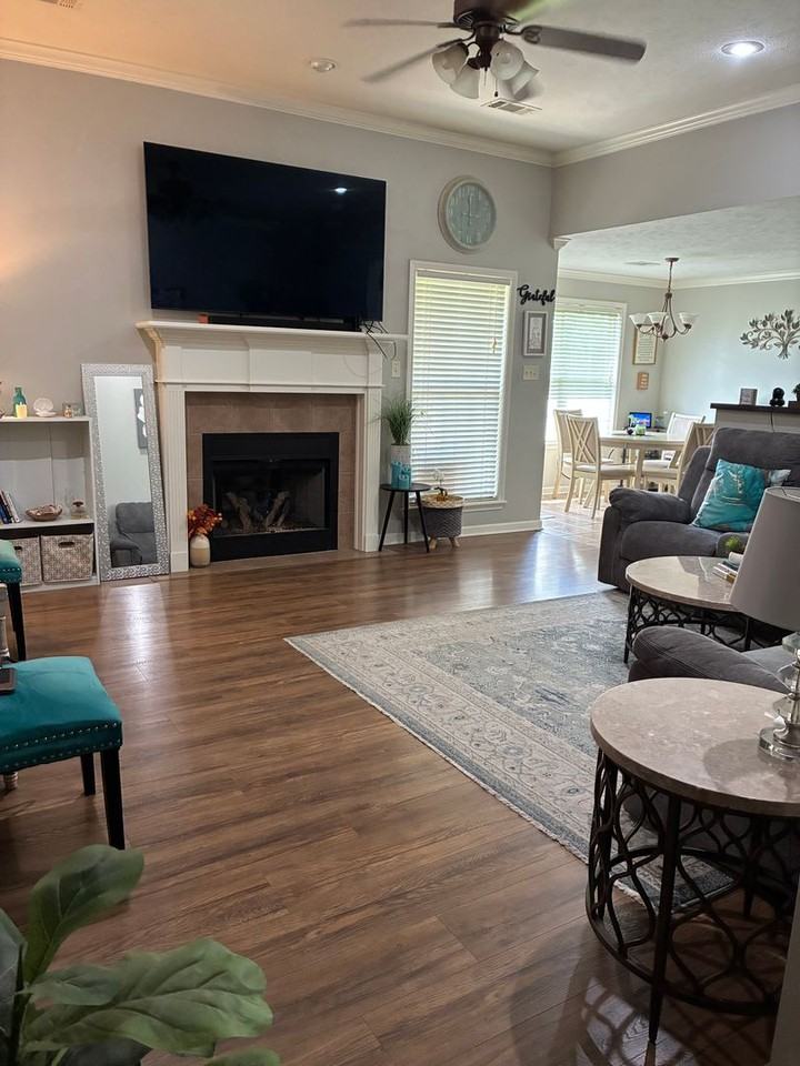 2217 Daniel Dr - Photo 3 of 17