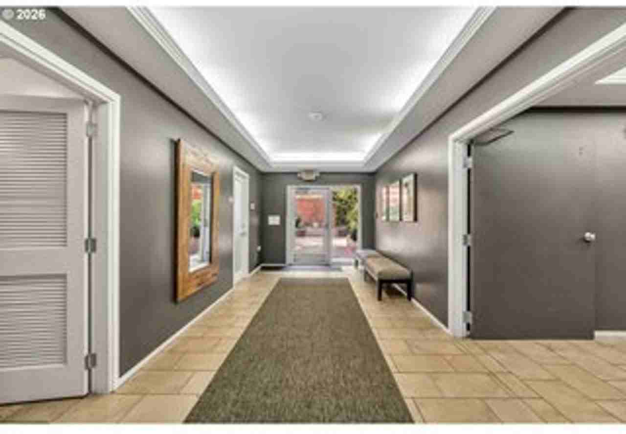 1500 Sw Park Ave #429 - Photo 3 of 36