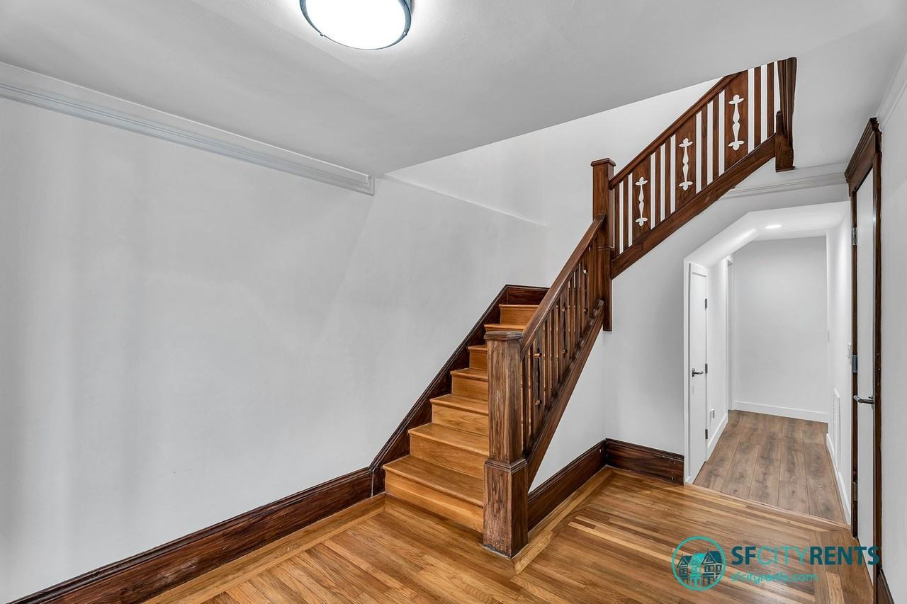 814 41st Ave - Photo 2 of 34