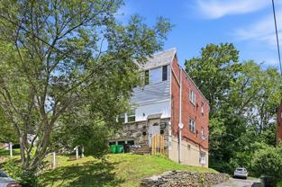 418 W Jefferson St - Photo 1 of 1