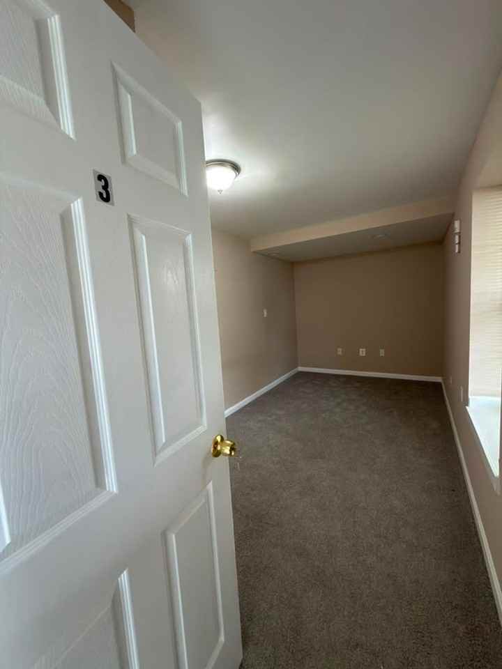 12045 Bamburgh Ct Bsmt #3 - Photo 2 of 6