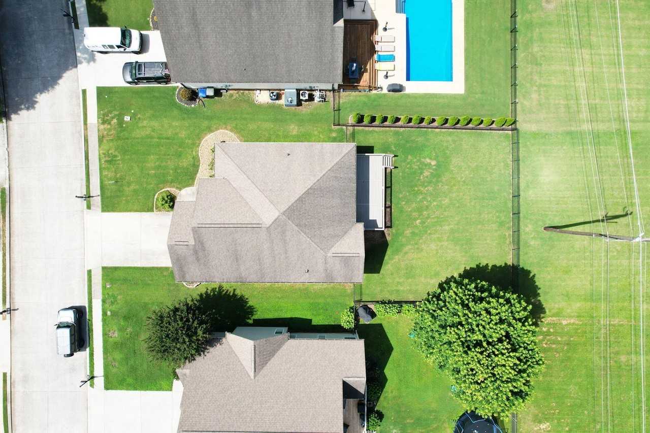 955 Dodie Dr - Photo 6 of 36