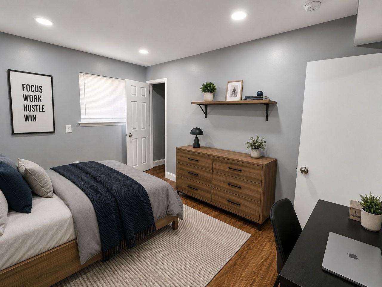 2216 Hoffnagle St - Photo 2 of 10