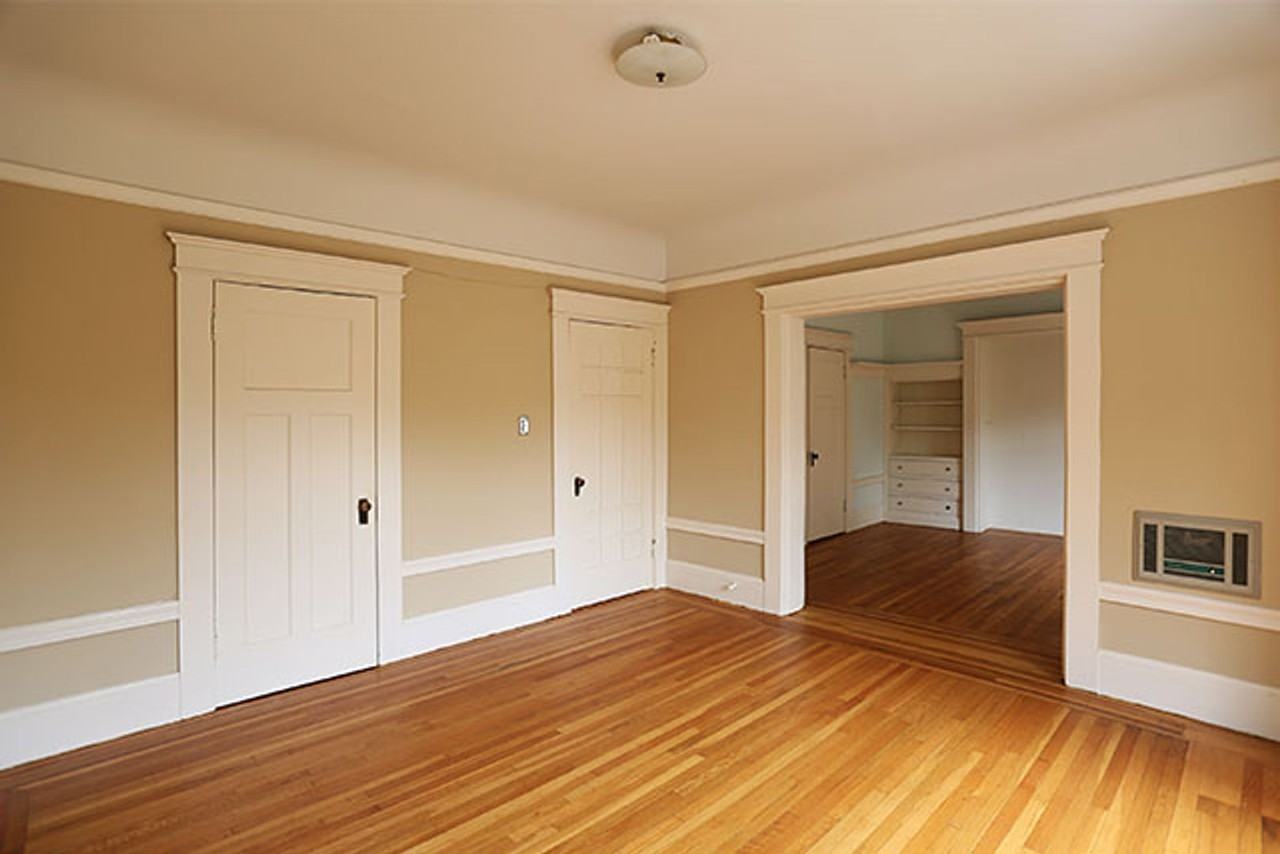 1551 Hyde St - Photo 6 of 12