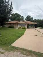 featured image of 907 Hodge St
