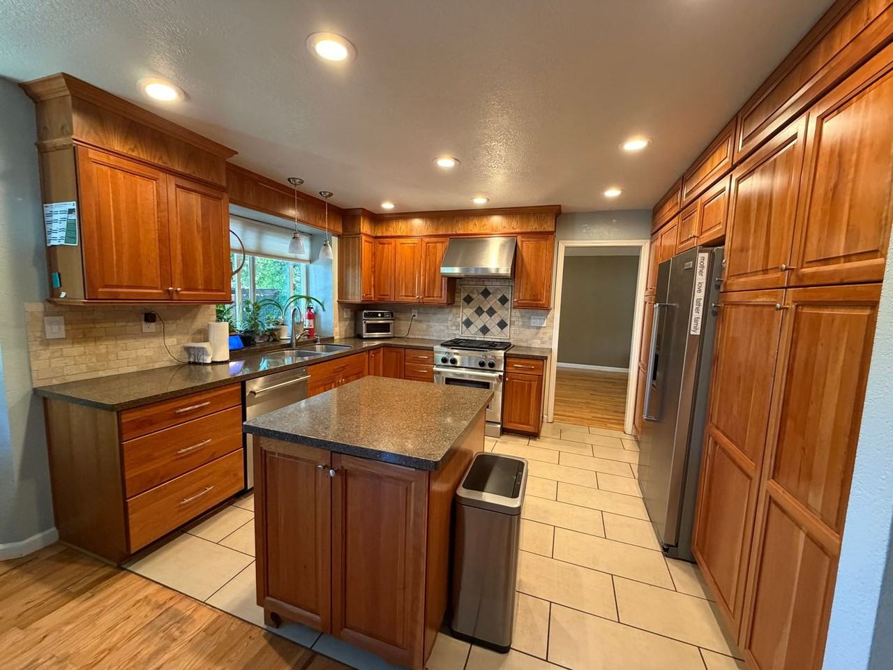 3113 Sweet Clover St - Photo 2 of 10