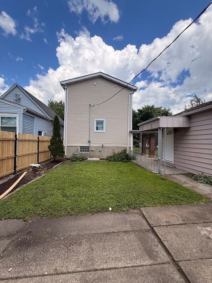 4624 Towle Ave - Photo 6 of 14