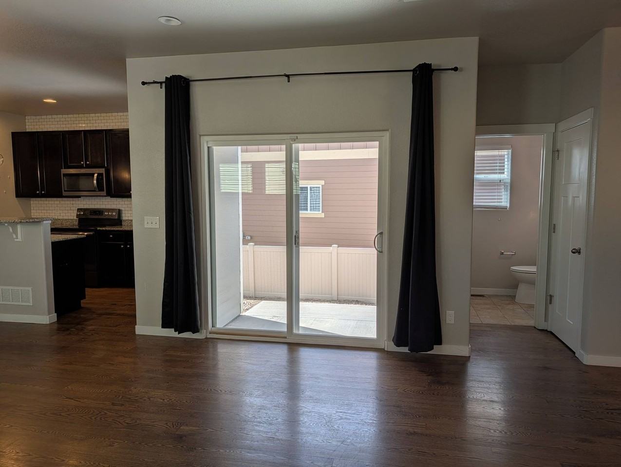 7709 Camille Ct - Photo 4 of 36