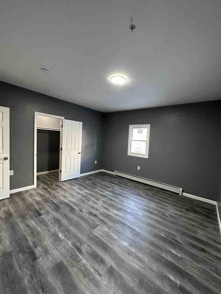 153 Vine St #2 - Photo 7 of 16