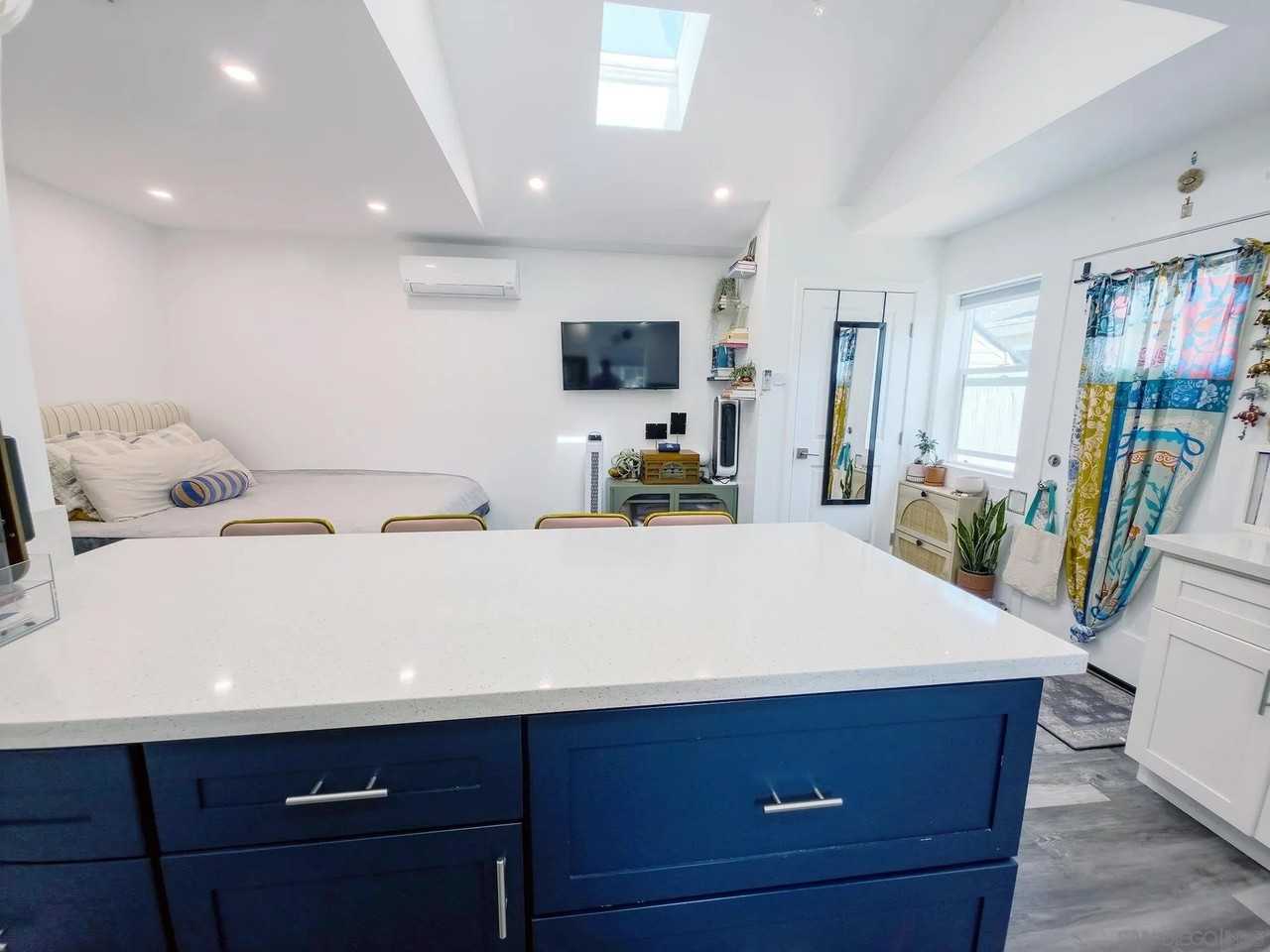 3080 Ivy St - Photo 6 of 11