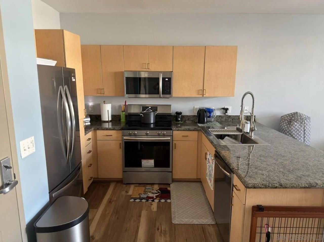 1501 Front St #518 - Photo 6 of 21