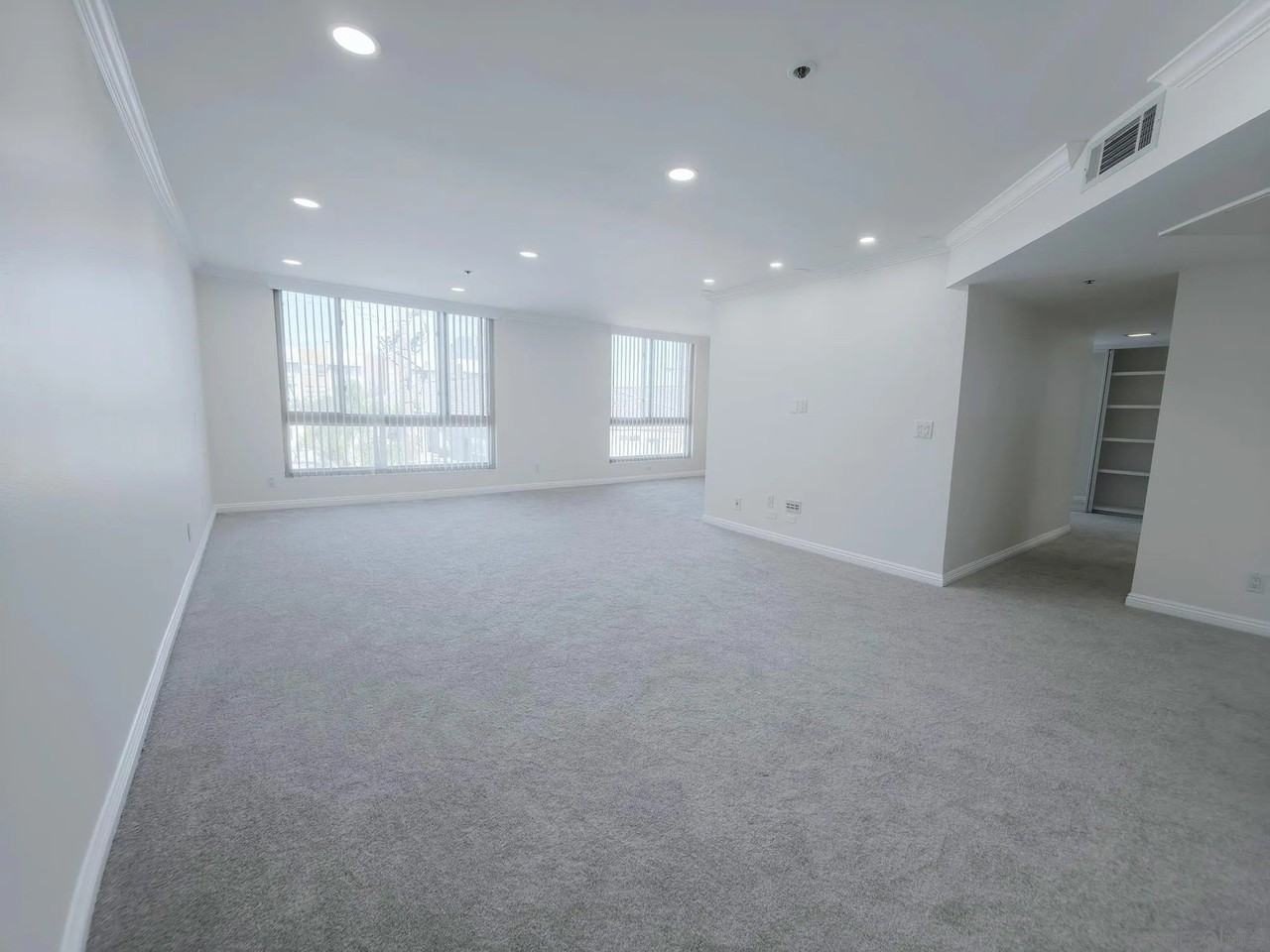 3939 Illinois St #3D - Photo 7 of 24
