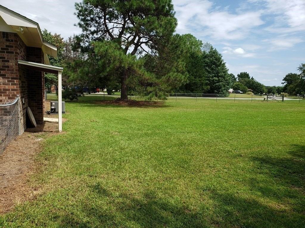 5050 Queen Chapel Rd - Photo 2 of 11
