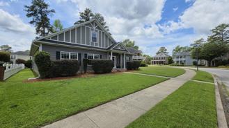 3120 Mayflower Ln - Photo 1 of 1