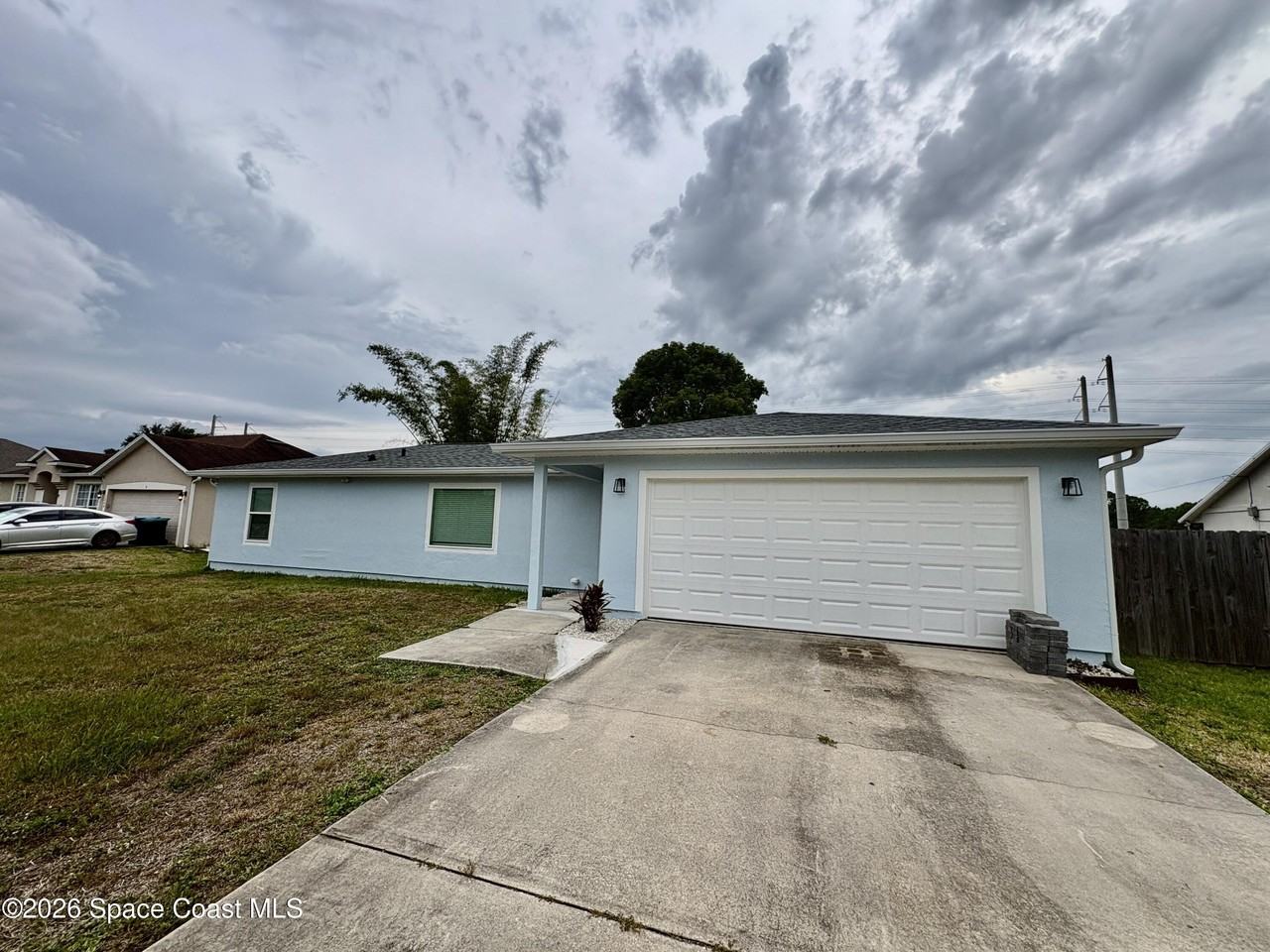 1274 Coral Reef Ave Nw - Photo 2 of 28