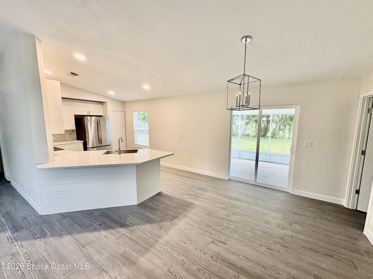 1274 Coral Reef Ave Nw - Photo 6 of 28