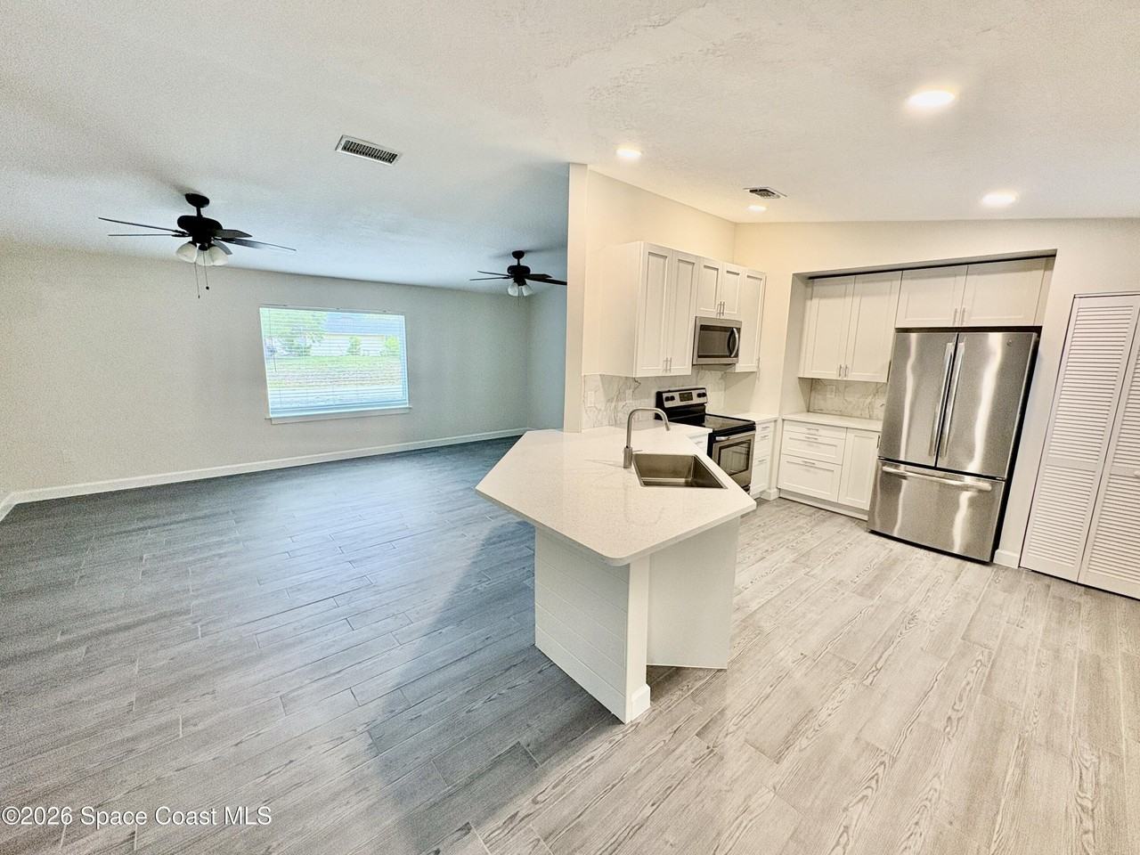 1274 Coral Reef Ave Nw - Photo 7 of 28